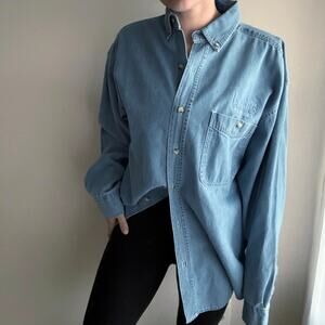 Vintage 90s Harrahs Las Vegas Blue Denim Jean Button Down collegiate streetwear